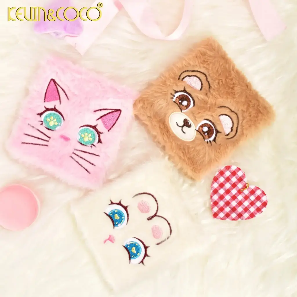 KEVIN Y COCO BLUS AND EYESHADOW CONEJO Y OSO