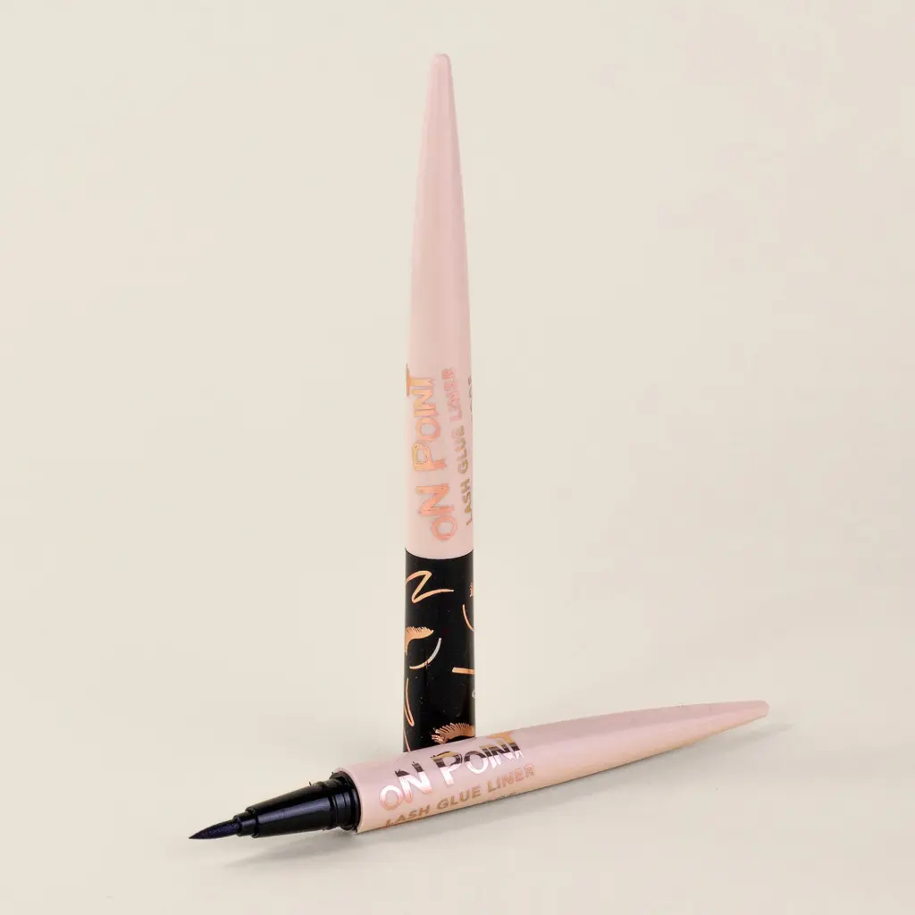 Italia Deluxe On Point adhesive eyeliner