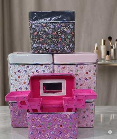 BELLAS MALETA MAQUILLAJE SURTIDA MARIQUITAS-LAZOS