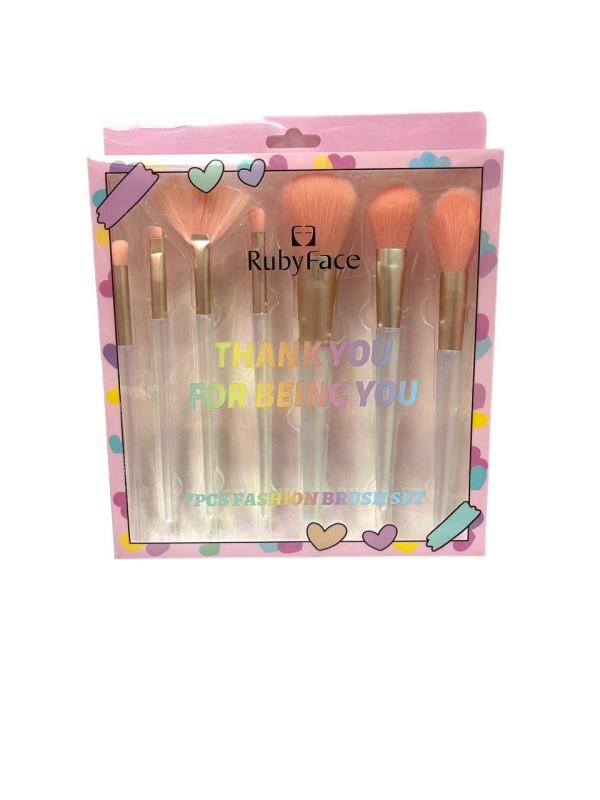 Ruby face 7 pcs Fashion Brush set